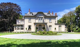 Luxury listing of the day: Quatrel estate in Newport, Rhode Island