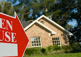 Home prices rise 1% from March's lull