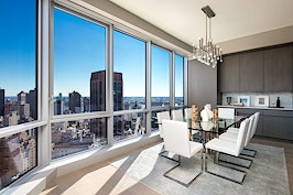 Luxury listing: newly finished penthouse in Manhattan