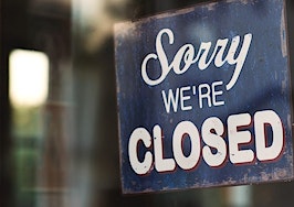 Closed business sign