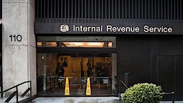 IRS launches tool to track stimulus check deposit
